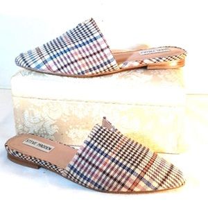 *SOLD* Steve Madden "Ally" Slip-on Mule in Plaid sz 8
